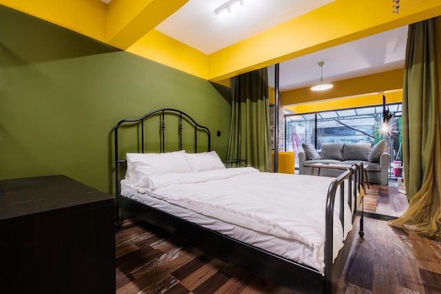 フラット W ジャグジー アンド バックヤード  6  ミン トゥ カディコイ コースト