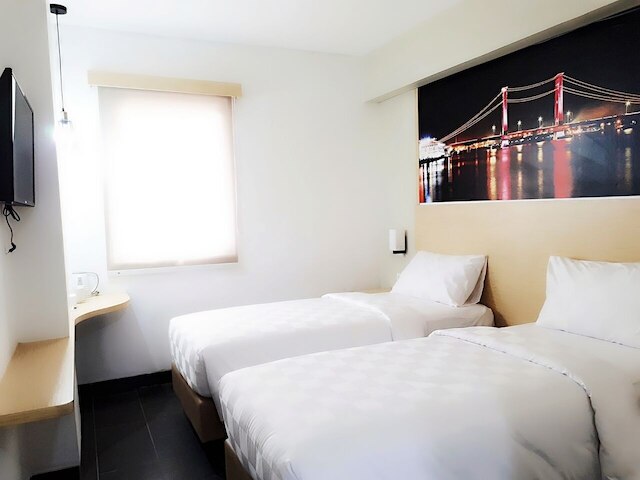 コーデラ インR スカムト パレンバン