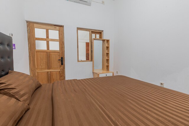 グリヤ・バンズ・ンダレム・イブ