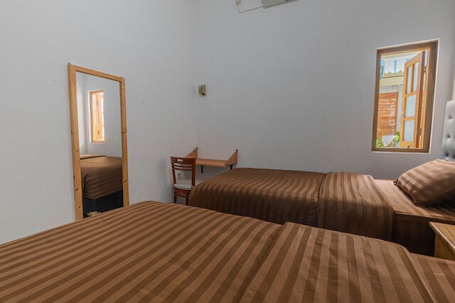 グリヤ・バンズ・ンダレム・イブ