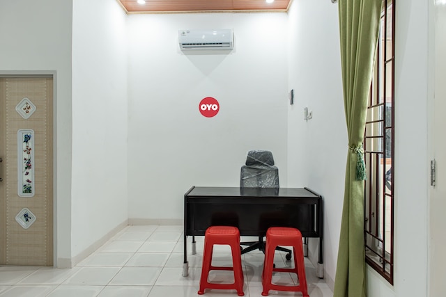 ホテル O アルナシャ シャリア