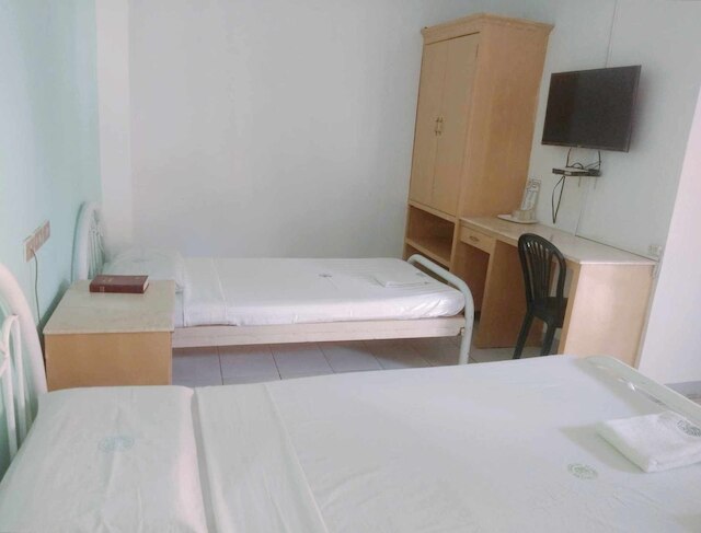 リージェンシー プラザ ツーリスト イン