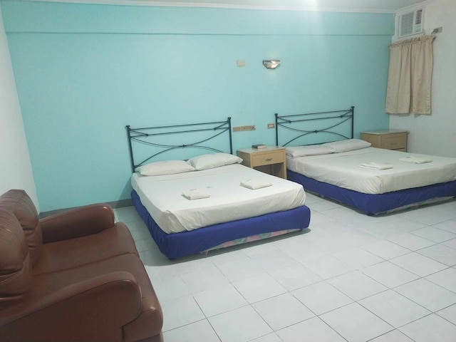 リージェンシー プラザ ツーリスト イン