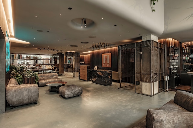 フィッチ ホテル