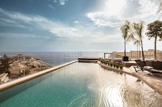 フィッチ ホテル