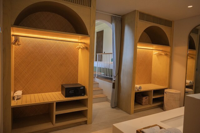 ポコ ポコ ビラズ バイ アーヤン