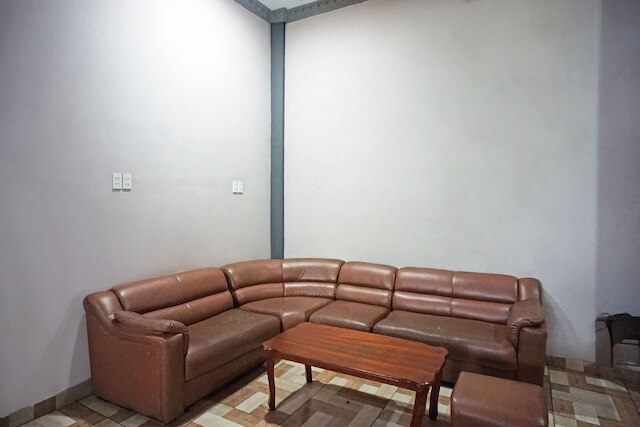 OYO 93355 マエストロ・ホーム・シャリーア