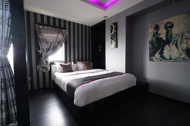 OYO 93365 アパートメント ゲートウェイ バイ サラナ シプタ マハカリヤ II