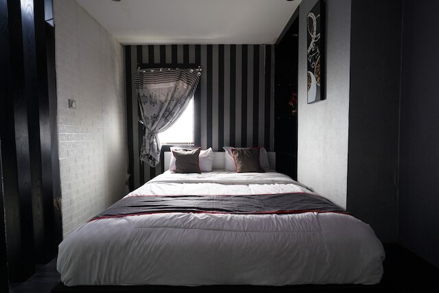 OYO 93365 アパートメント ゲートウェイ バイ サラナ シプタ マハカリヤ II