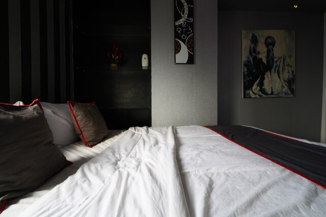 OYO 93365 アパートメント ゲートウェイ バイ サラナ シプタ マハカリヤ II