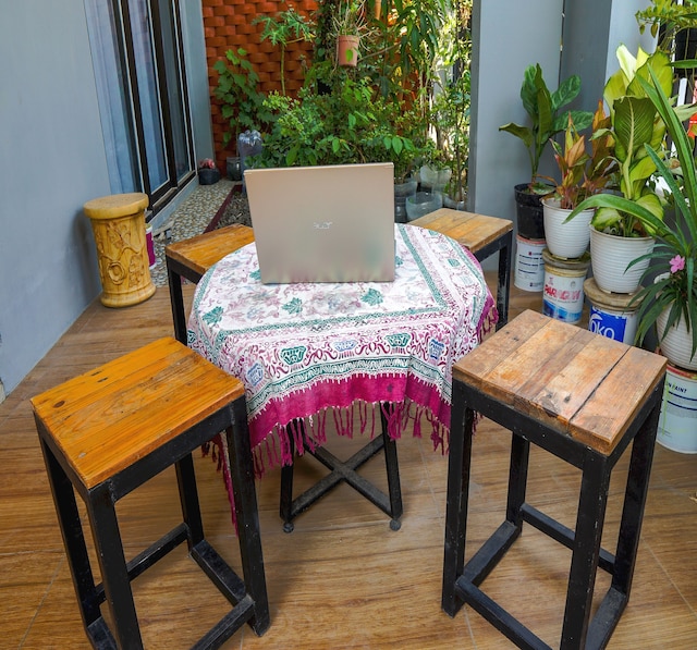 OYO ライフ 93382 ガジャヤナ コスト フィーメイル オンリー シャリア