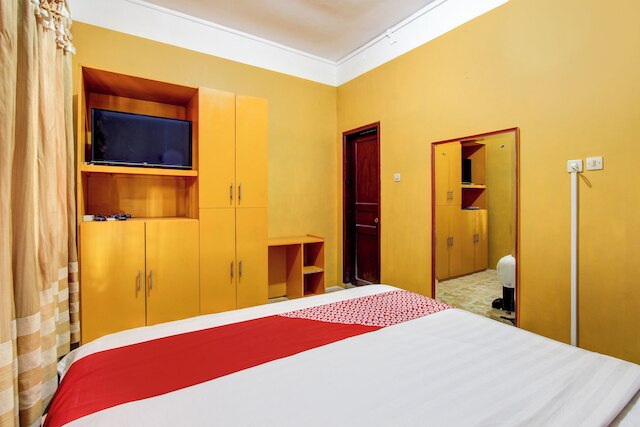 ホテル O グリヤ ピウス シャリア マリオボロ