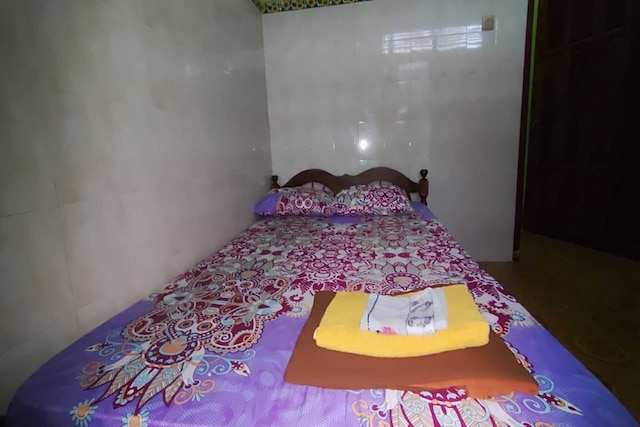 ホテル O ポンドック ウィサタ クルニアワン 2 ニア ウォノゴンダン キャンプ ( ブミ ペルケマハン ウォノゴンダン )