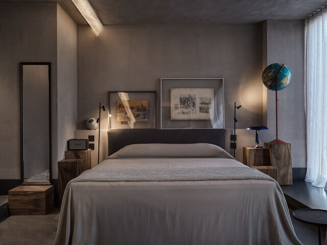 モナスティック リビング イン アテネ