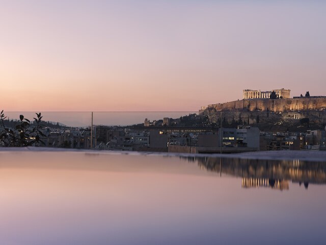 モナスティック リビング イン アテネ