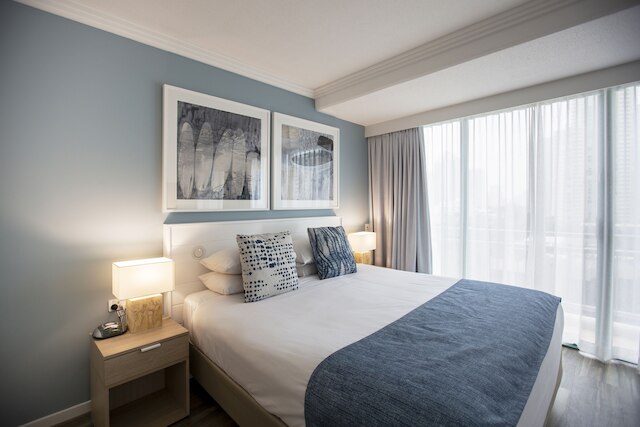 マントラ クラウン タワーズ