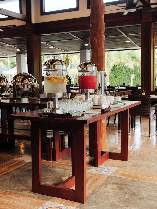 オラ ビーチ リゾート