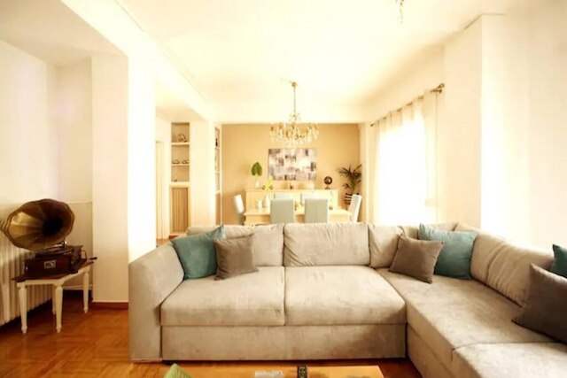 リュクスシオンラグジュアリーアパート