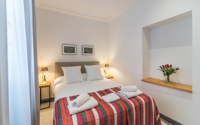 レイ・デ・セビージャ・フラッツ・アレナール