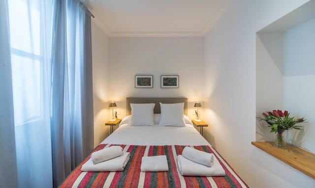 レイ・デ・セビージャ・フラッツ・アレナール