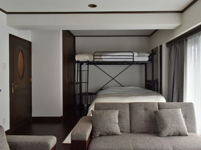 サンモールクレスト607