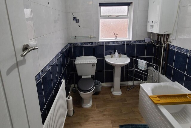 2 ベッド ハウス - スリープス 5 - パーキング - WiFi