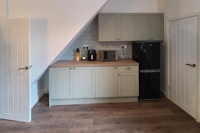 2 ベッド ハウス - スリープス 5 - パーキング - WiFi