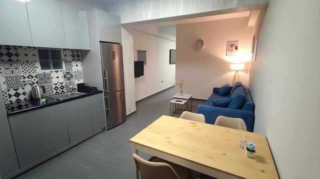 エルモウジュニアスイートビャーエステティック＆ラクジュアリオスリビング