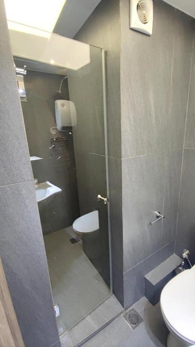 エルモウジュニアスイートビャーエステティック＆ラクジュアリオスリビング