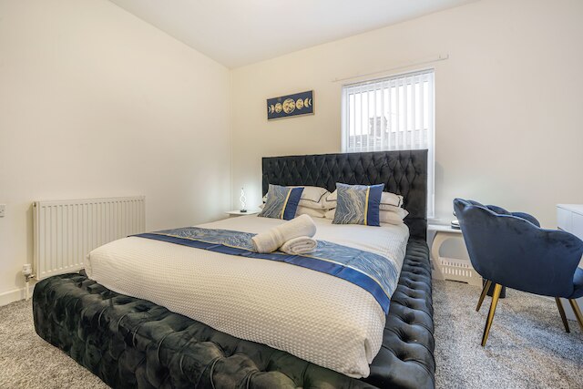 リバプール駅スタジアムシティの隣