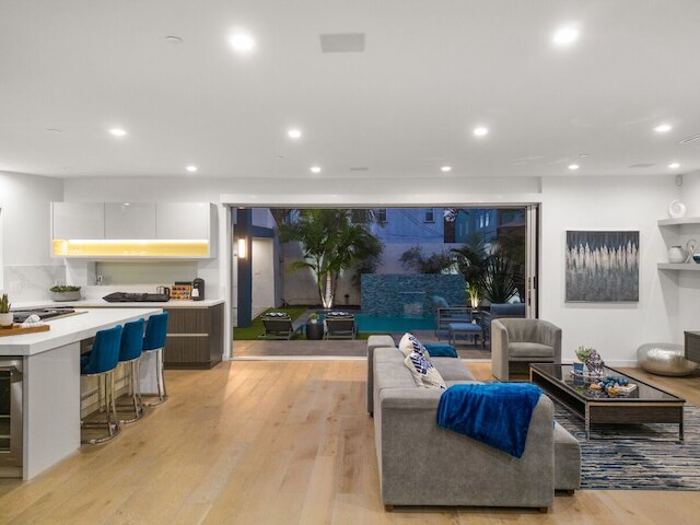 リンデンハースト