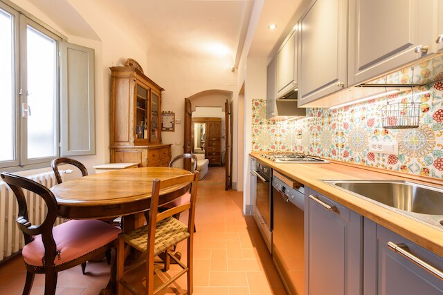 カサ トッレ ヴィア デ ネリ バイ メガ