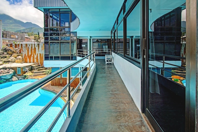 スーパー OYO ライフ 90077 ライブ ホームステイ