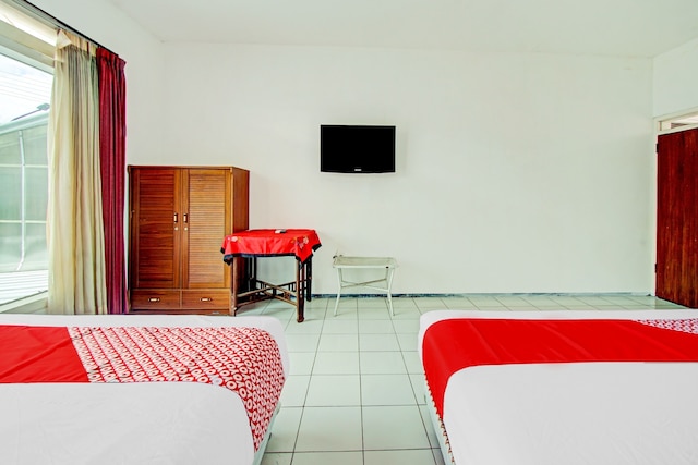 スーパー OYO ライフ 90077 ライブ ホームステイ