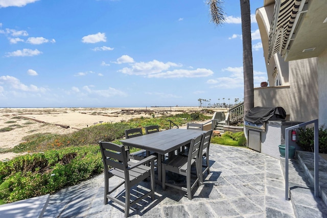 アバンステイのビーチブレイク オーシャンフロント、ビュー、パティオ