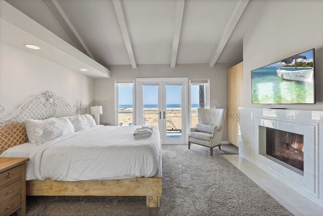 アバンステイのビーチブレイク オーシャンフロント、ビュー、パティオ