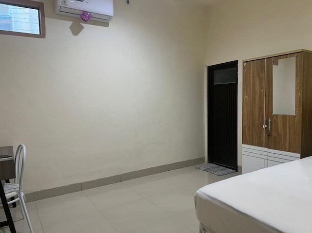 ホテル O エンジョイ ホームステイ & カフェ