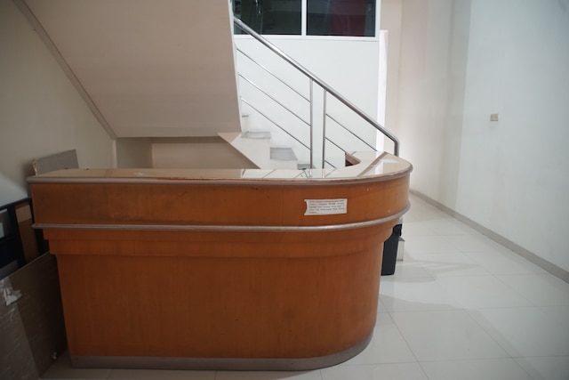 ホテル O エンジョイ ホームステイ & カフェ