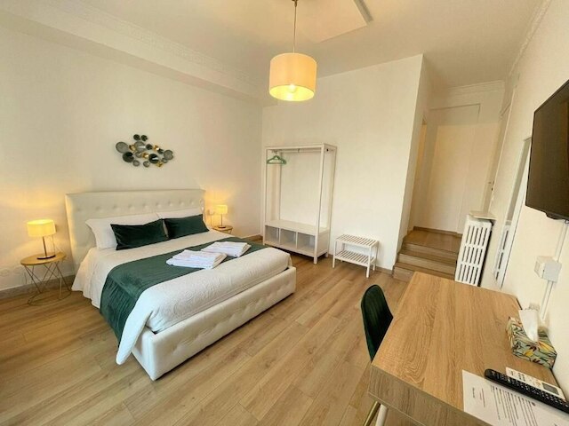 B&B ビー ホーム