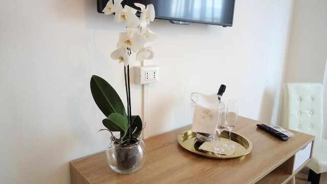 B&B ビー ホーム