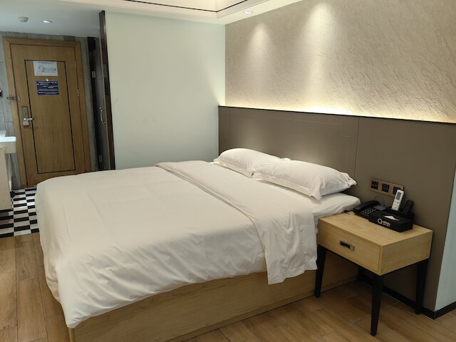 Yimi Apartment Guangyuan West Road Branch