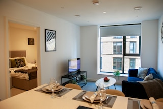 トラフォードスイートモダン1ベッド シネマルーム付き