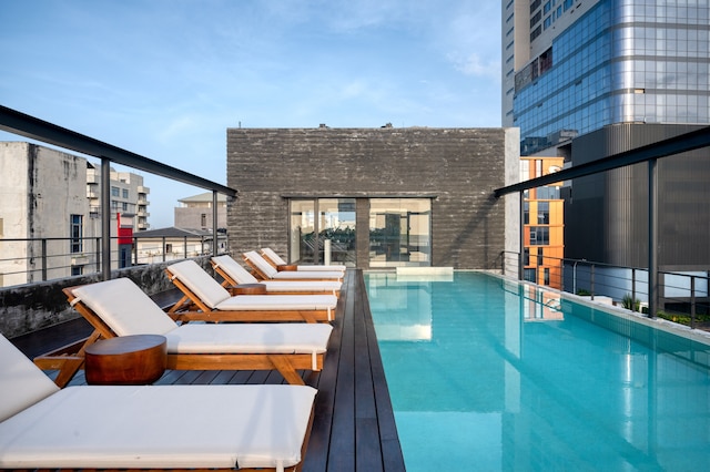 タプロバンハウス