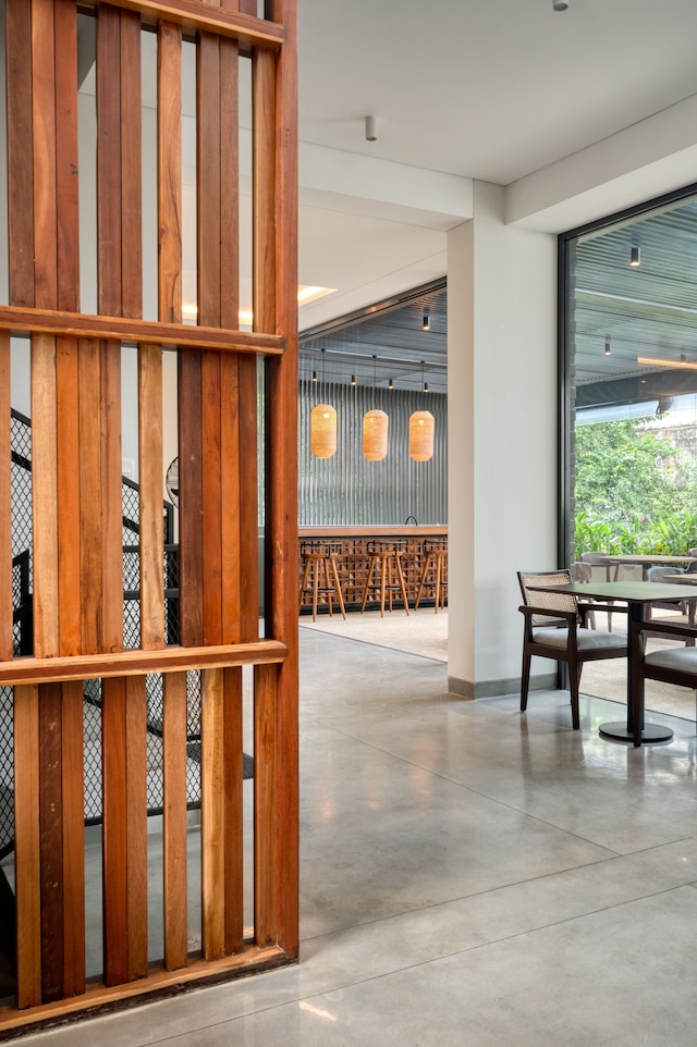 タプロバンハウス