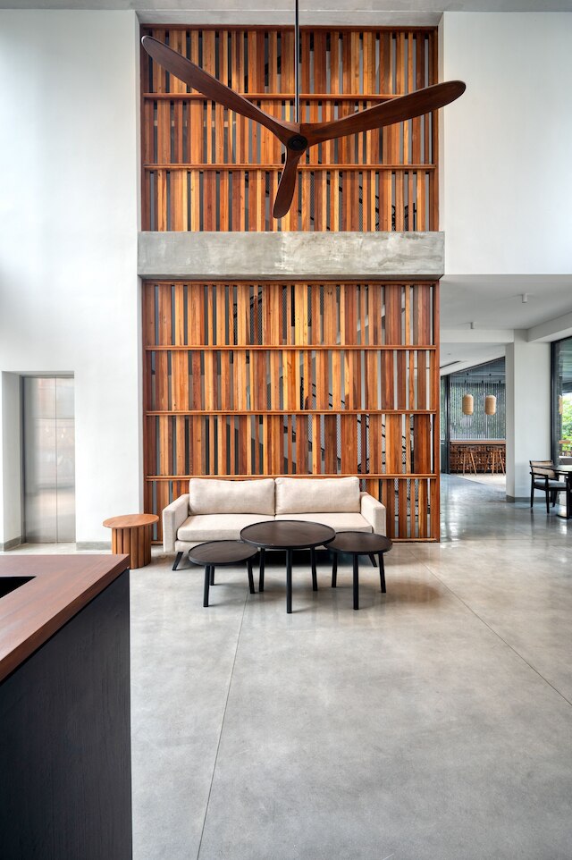 タプロバンハウス