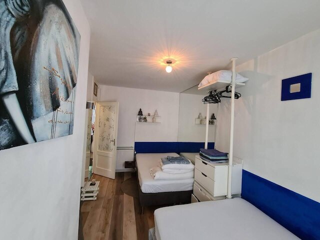 ナイス 2 ダブルベッド イン サニーハウス アムステルダム ウエスト