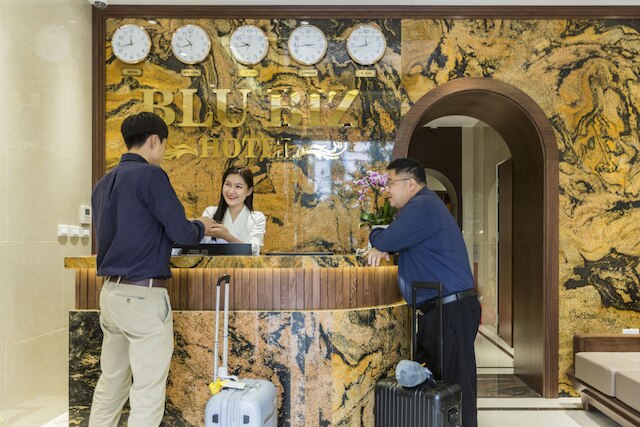 ブルビズ ホテル 5