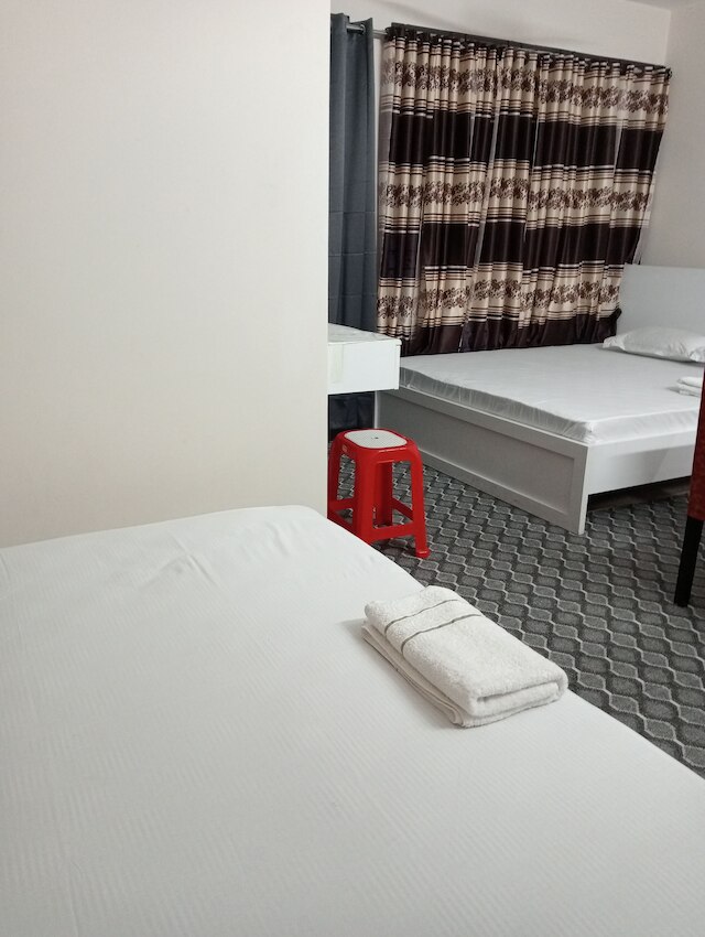 ダッカの大使館近くの必要なホテル