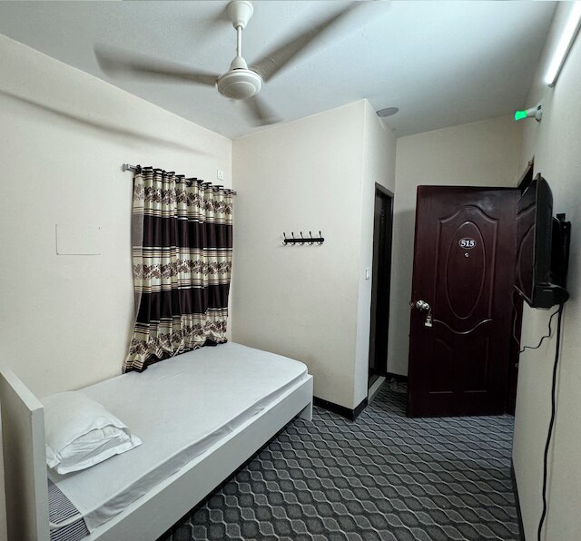 ダッカの大使館近くの必要なホテル