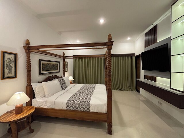 アルヴァニャヴィラウブド